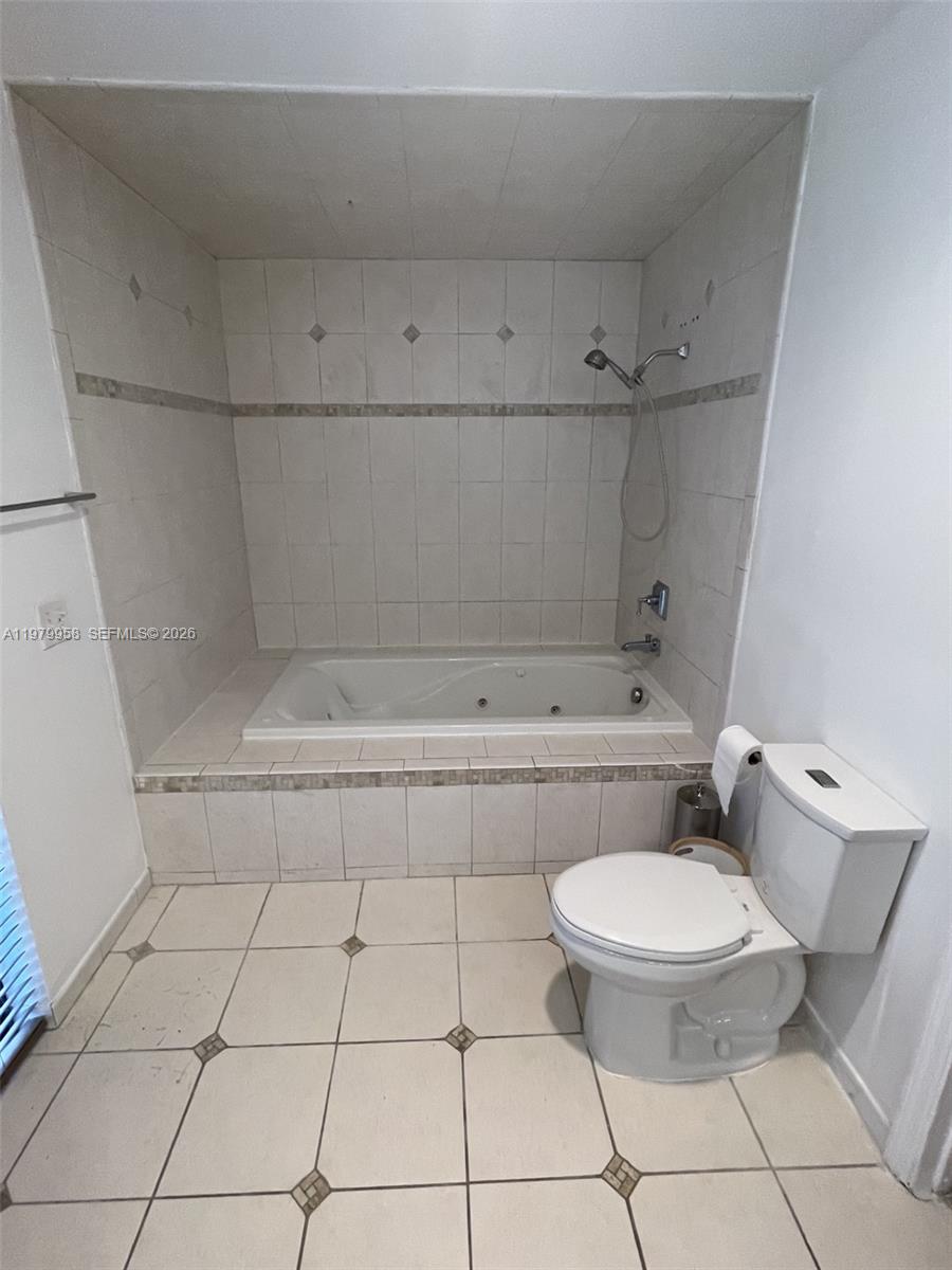 GABLES EDGE - Residential Lease