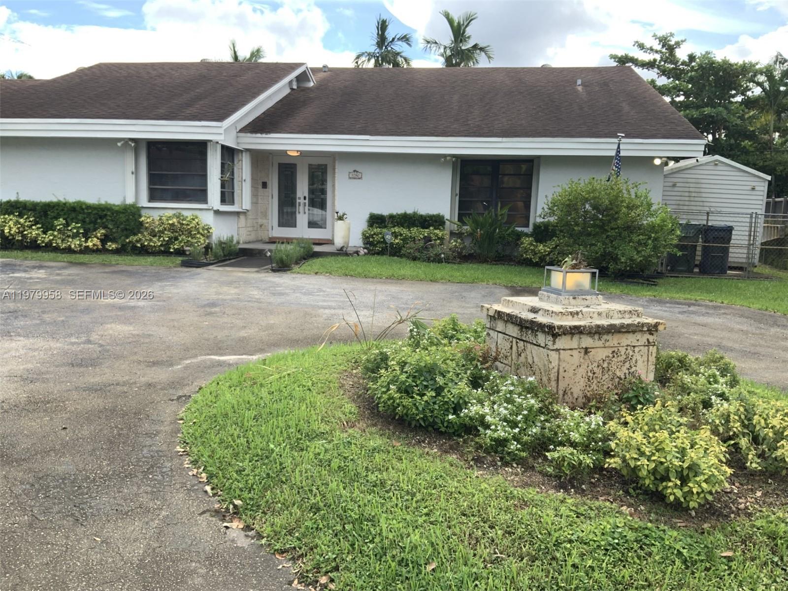 GABLES EDGE - Residential Lease