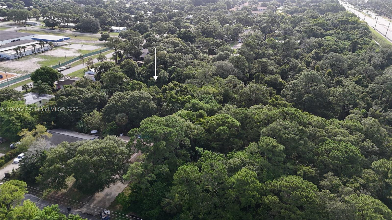 METES AND BOUNDS - Land