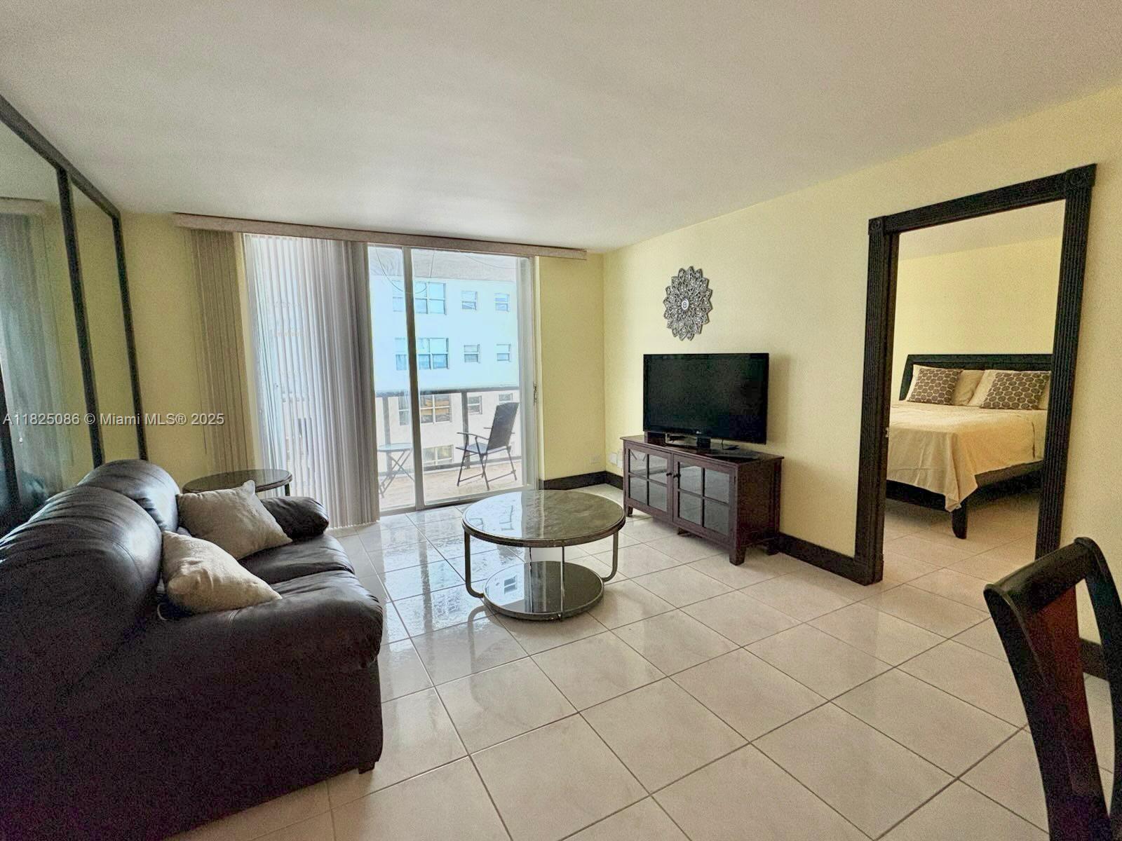 MAISON GRANDE CONDO - Residential