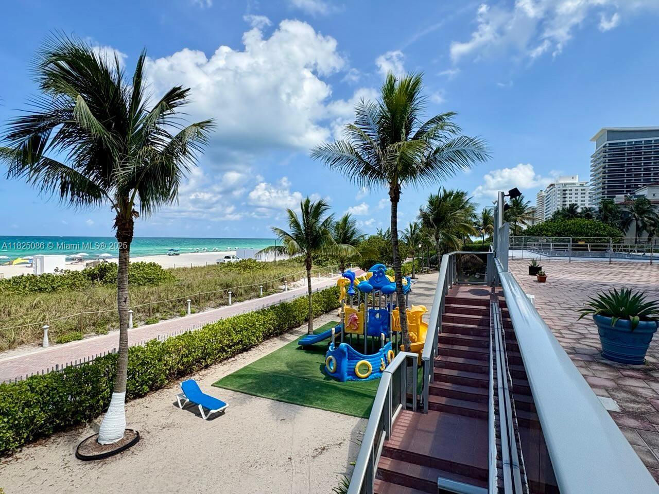 6039 Collins Ave 923