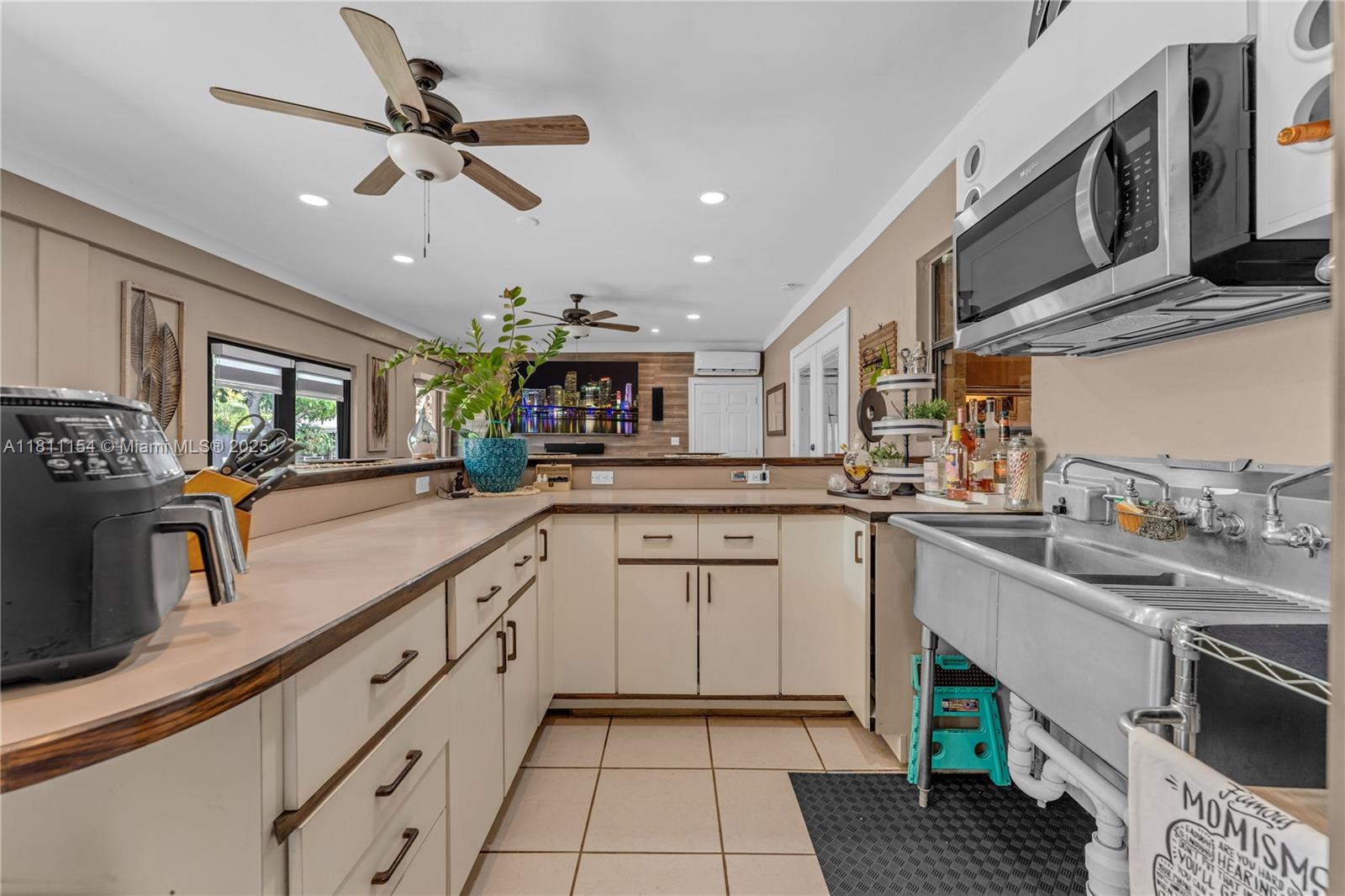 HOMRIV SUBDIVISION - Residential