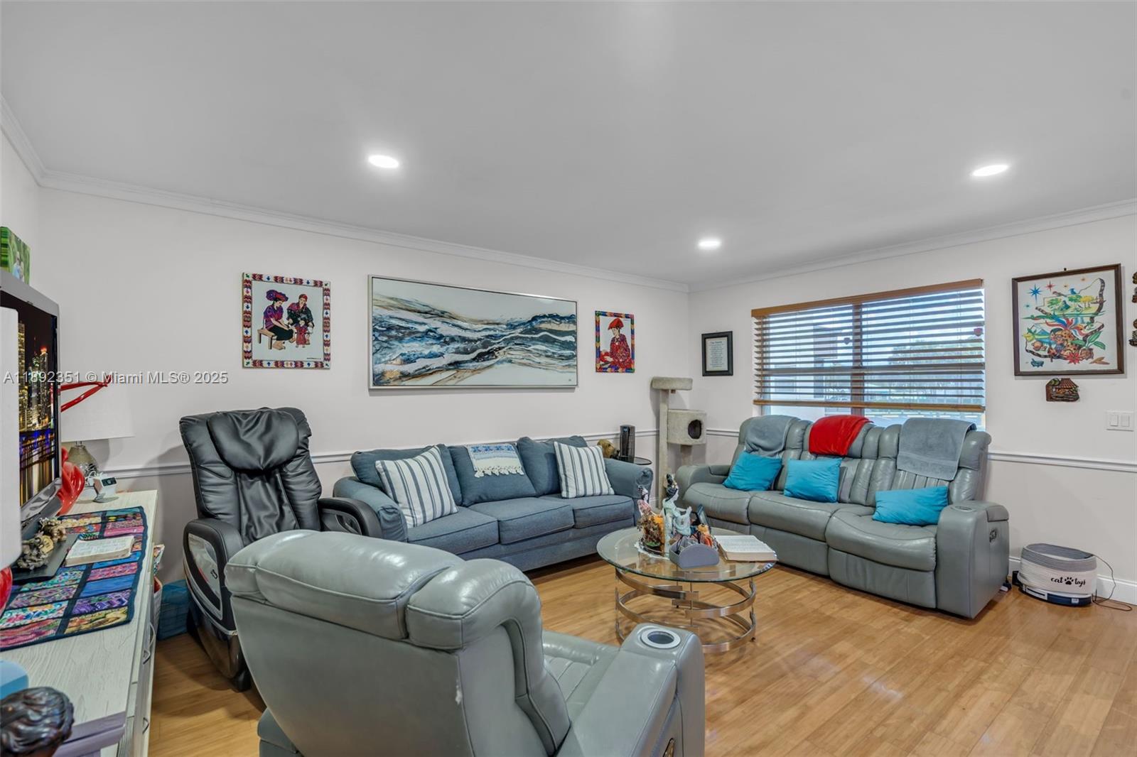 KINGS POINT NORMANDY COND - Residential