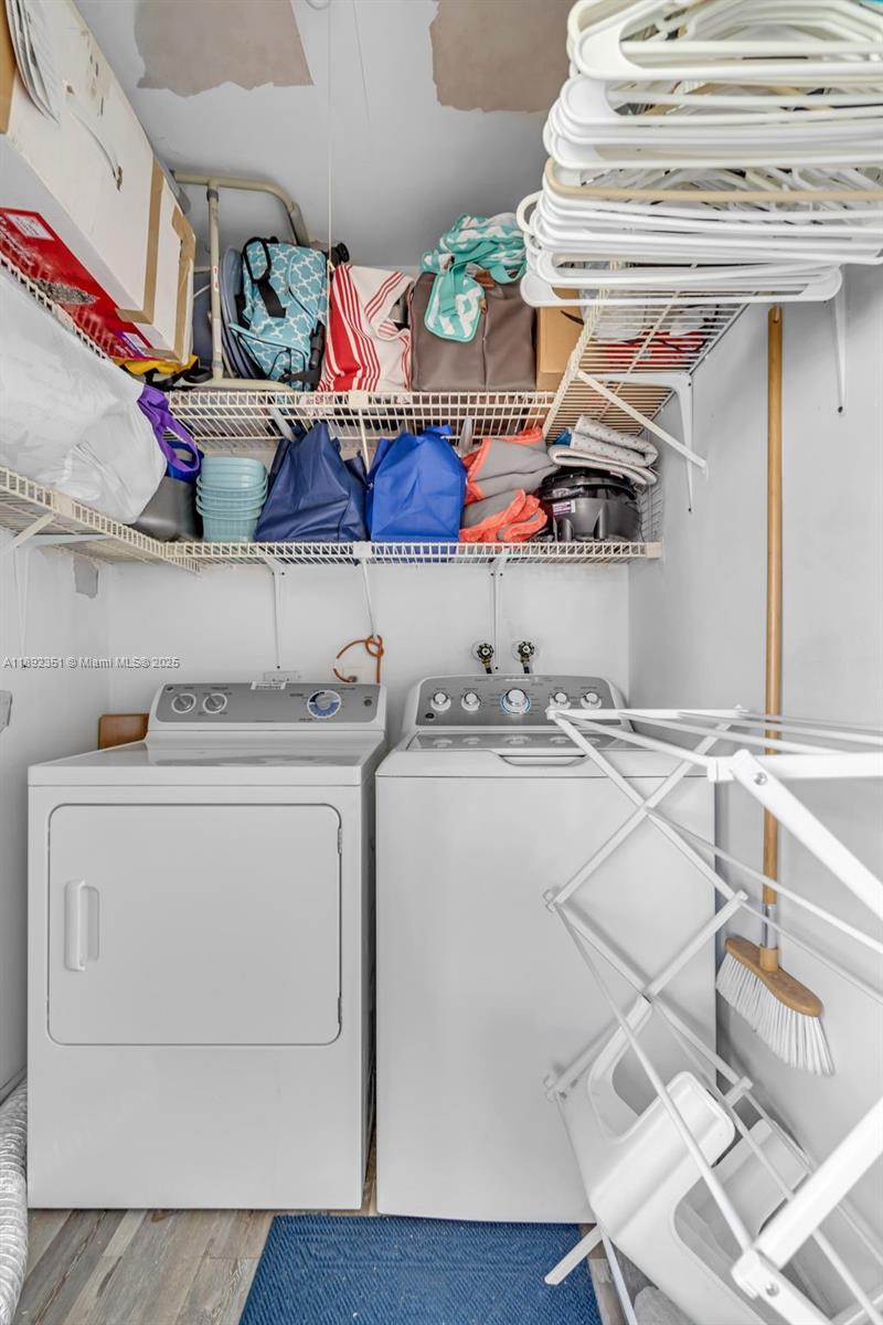 KINGS POINT NORMANDY COND - Residential