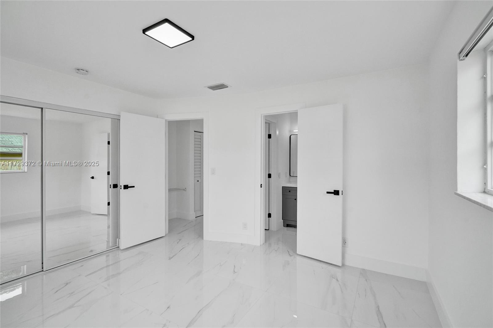 PINE CREST AMENDED PLAT - Residential