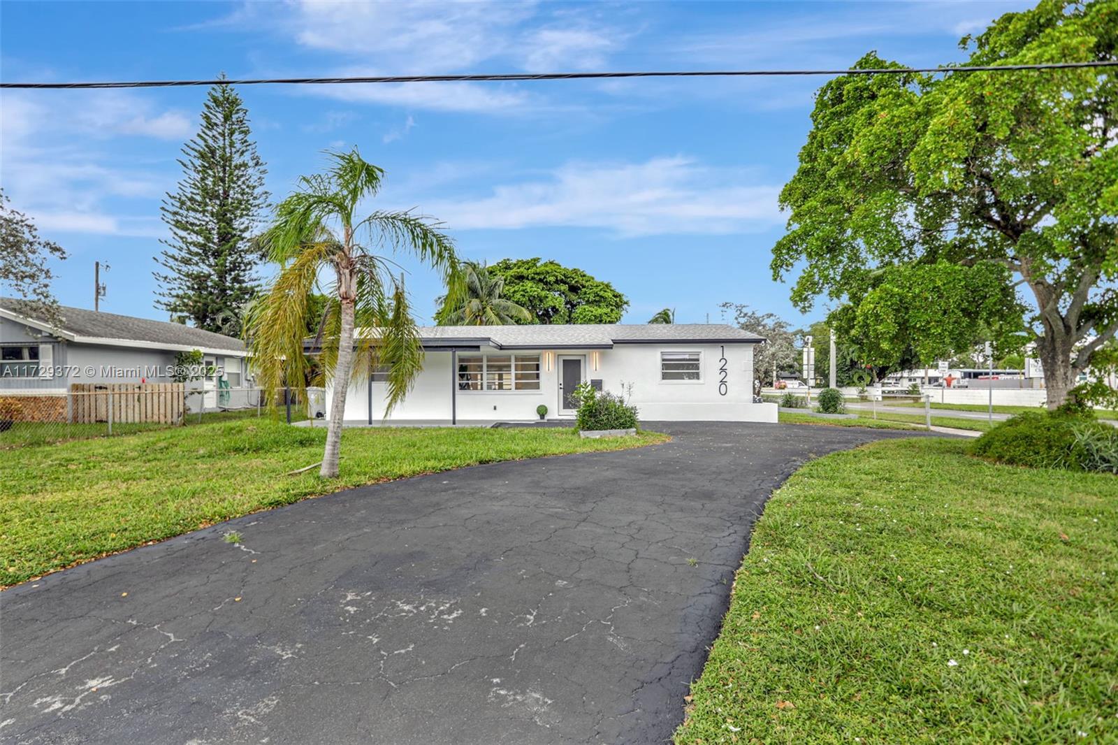 PINE CREST AMENDED PLAT - Residential