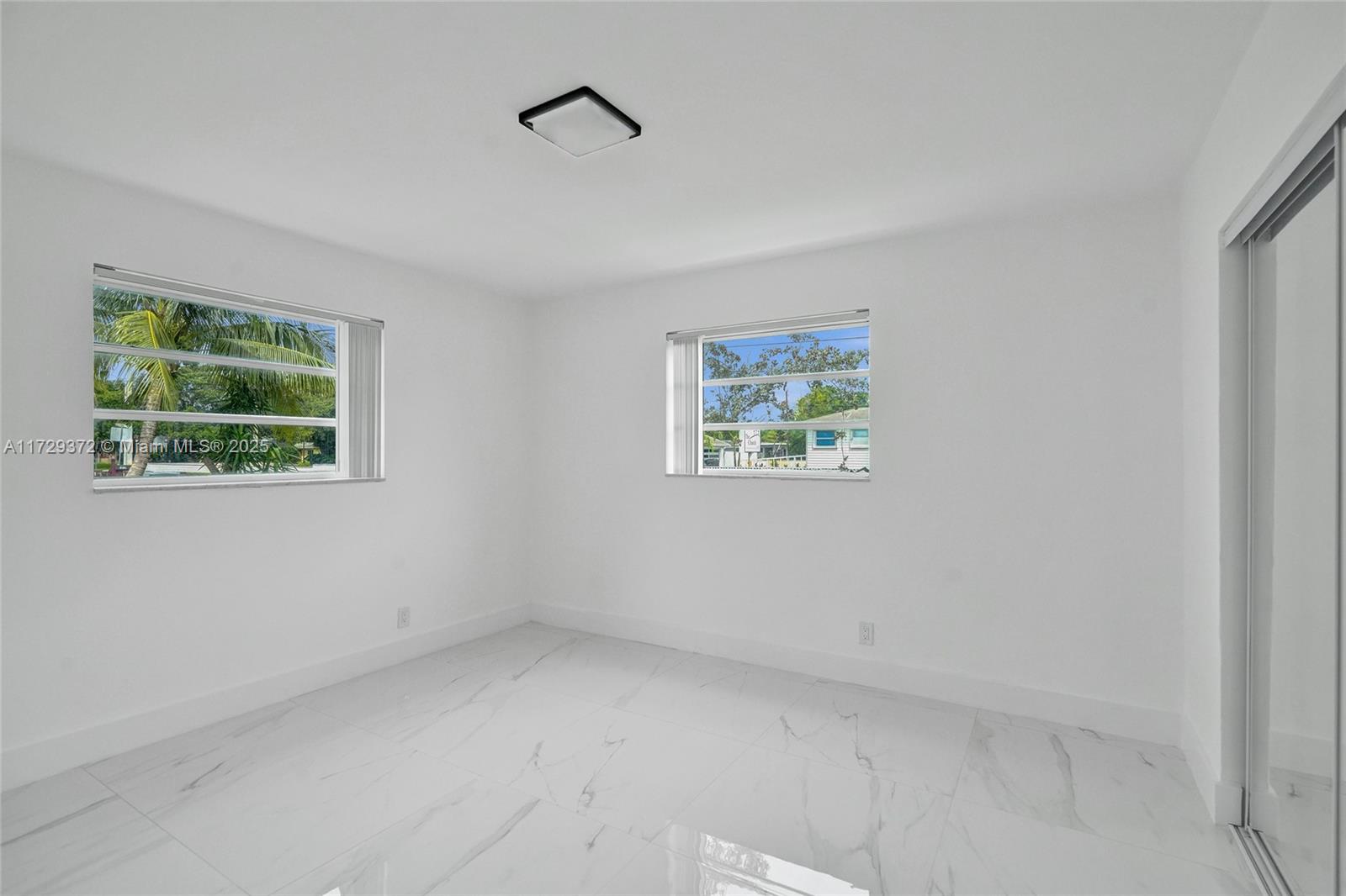 PINE CREST AMENDED PLAT - Residential