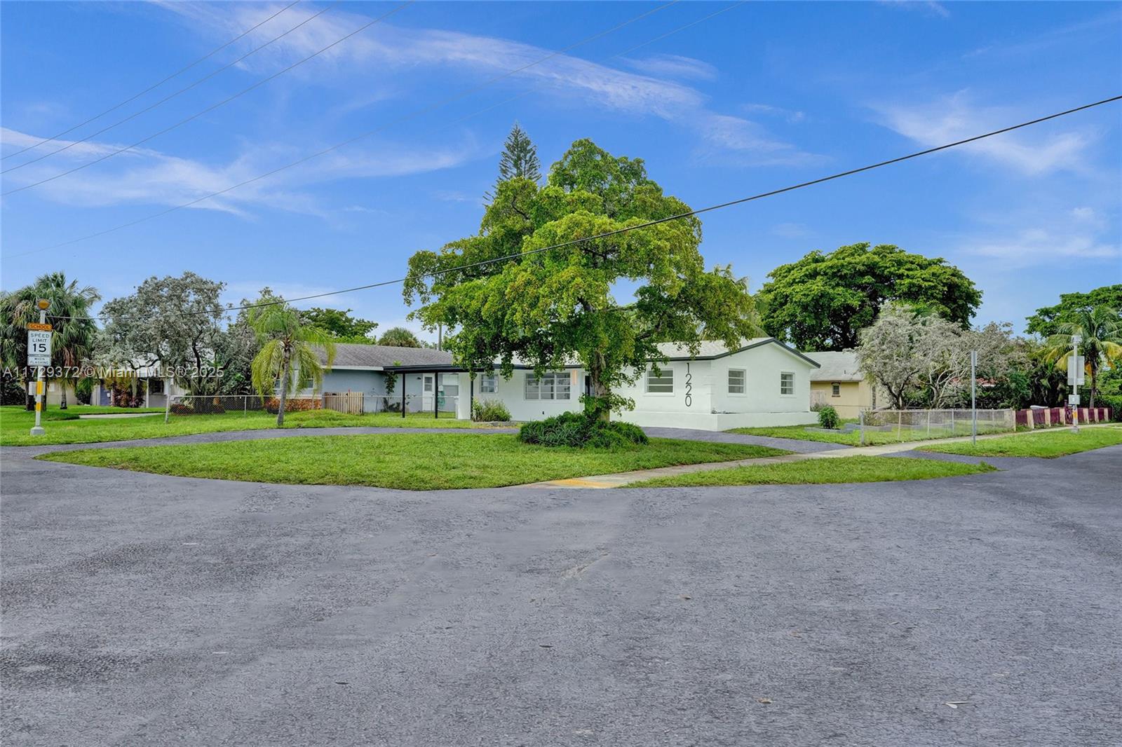 PINE CREST AMENDED PLAT - Residential