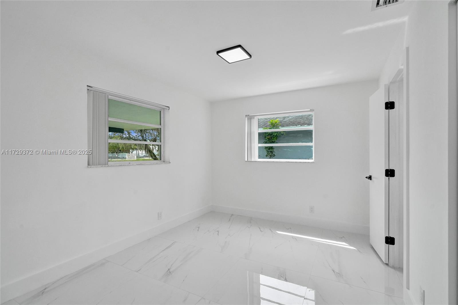 PINE CREST AMENDED PLAT - Residential