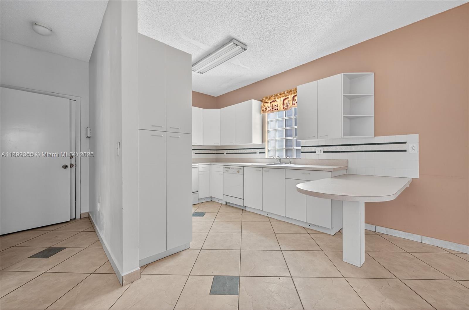 TOWNGATE - Residential