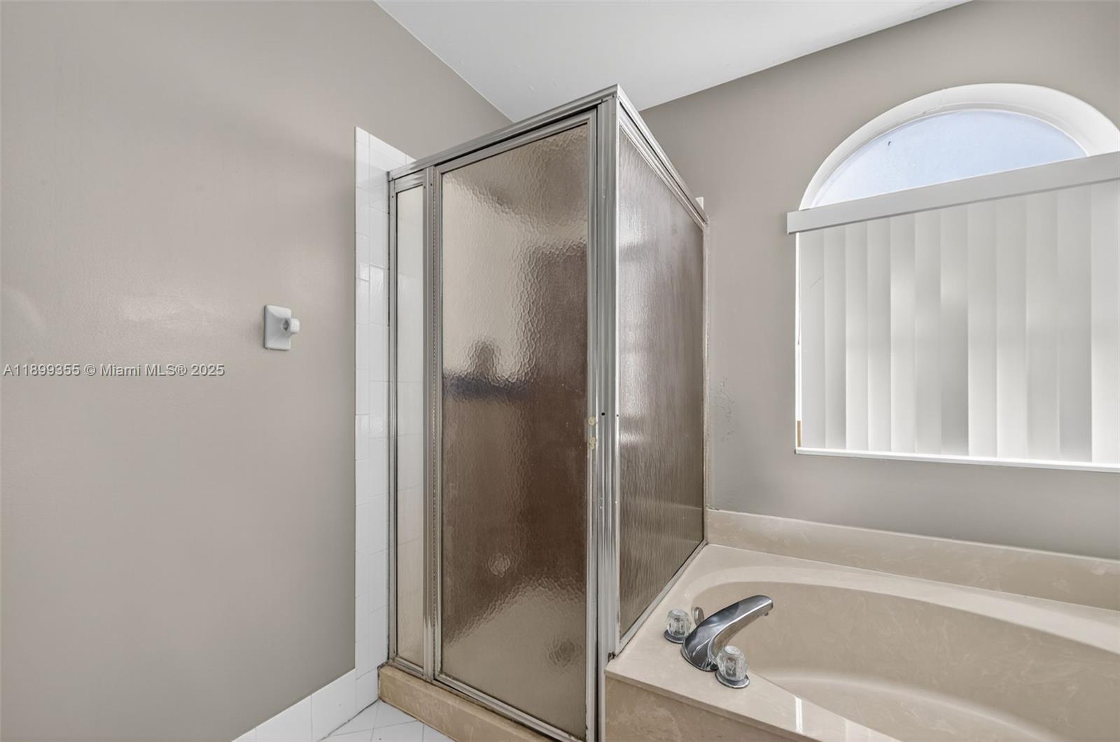 TOWNGATE - Residential