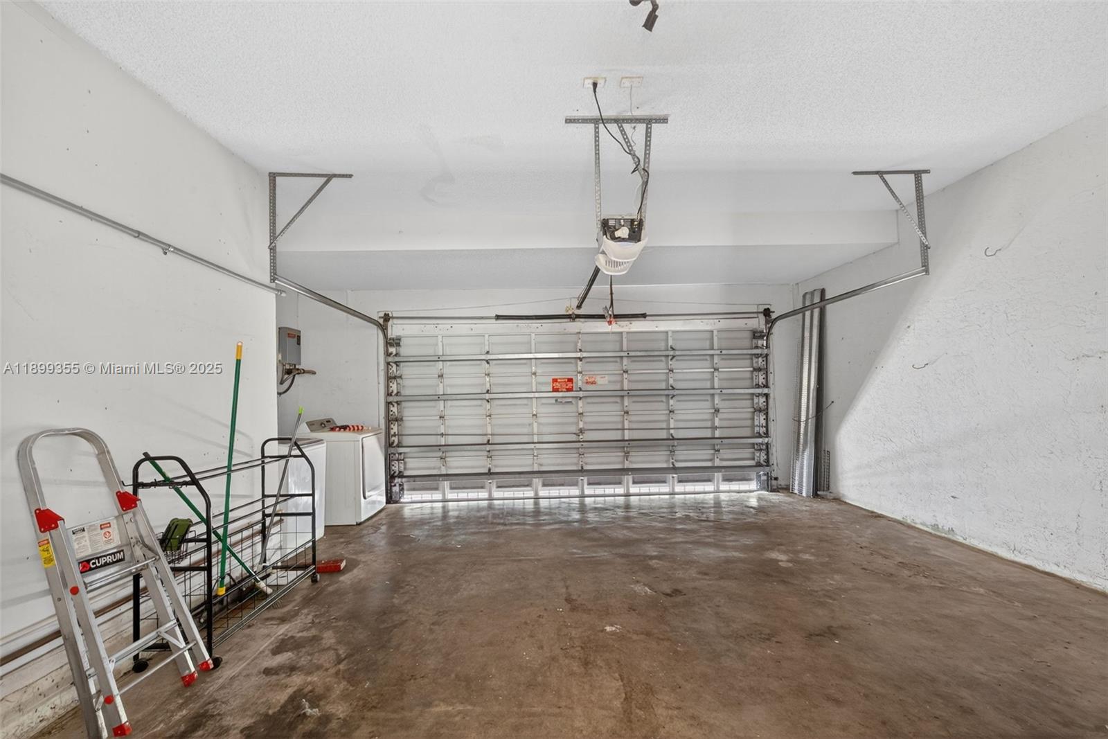 TOWNGATE - Residential