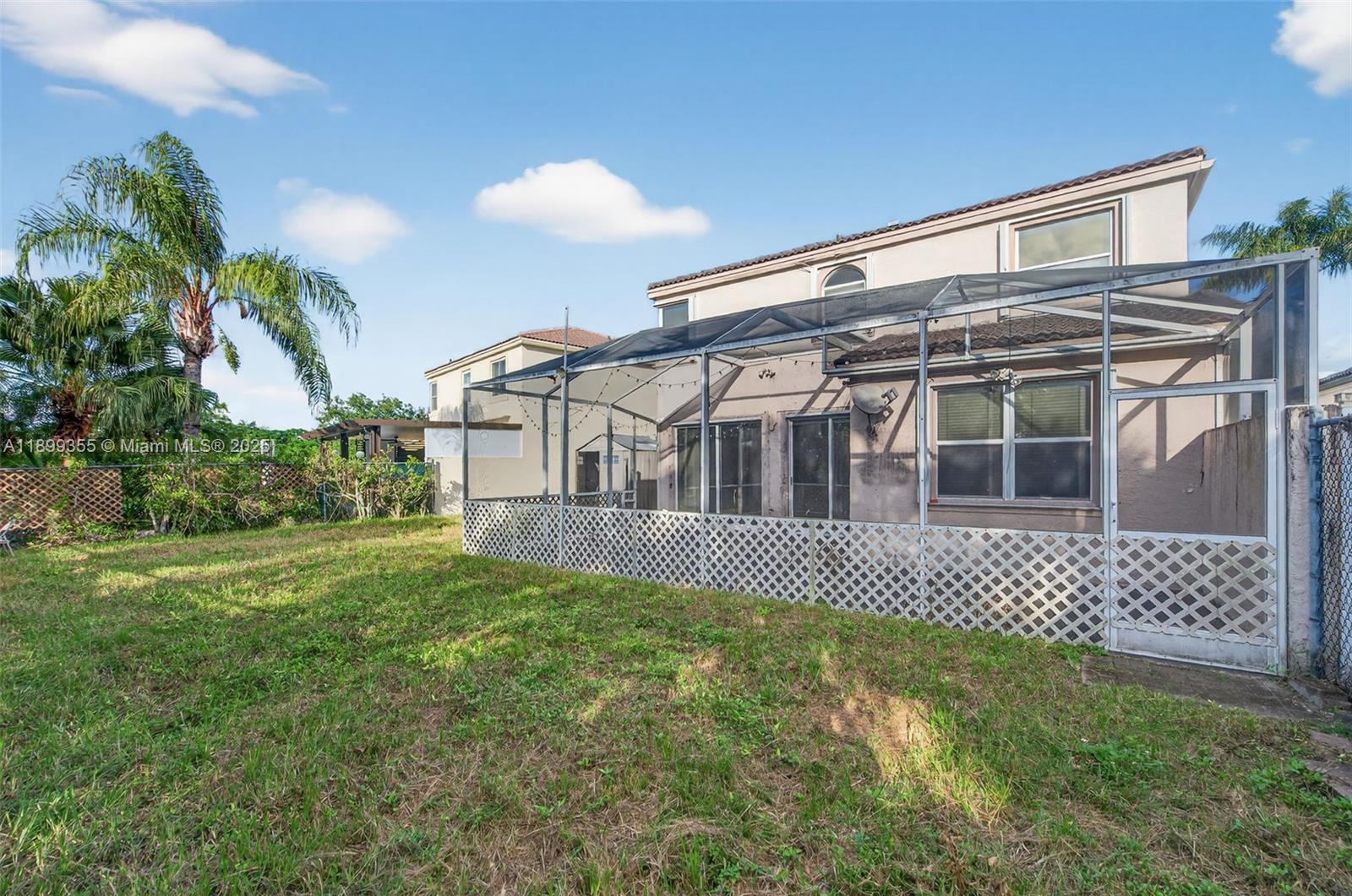 TOWNGATE - Residential