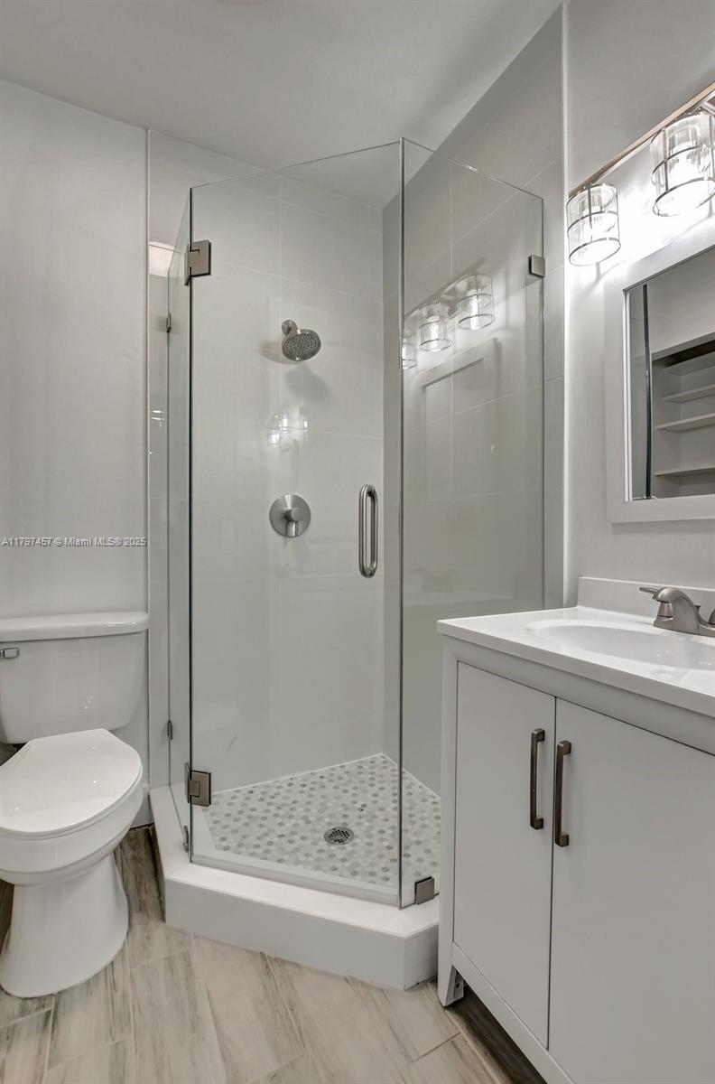 BOCA LAKES CONDO - Residential