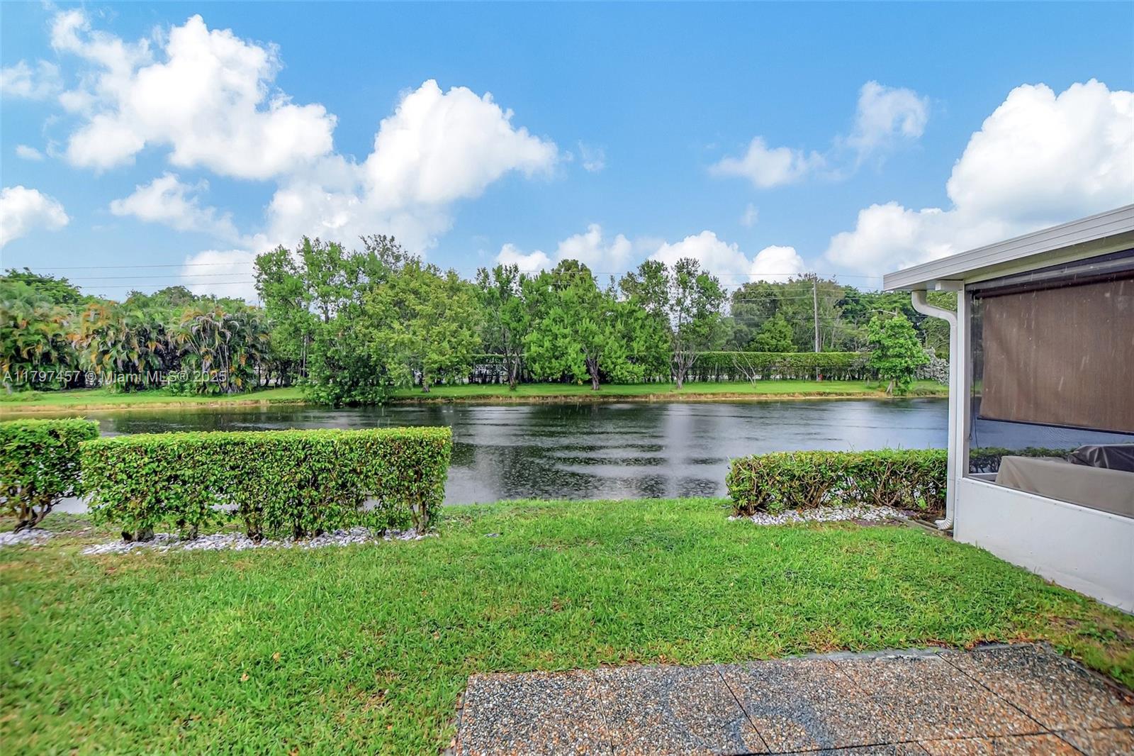 BOCA LAKES CONDO - Residential
