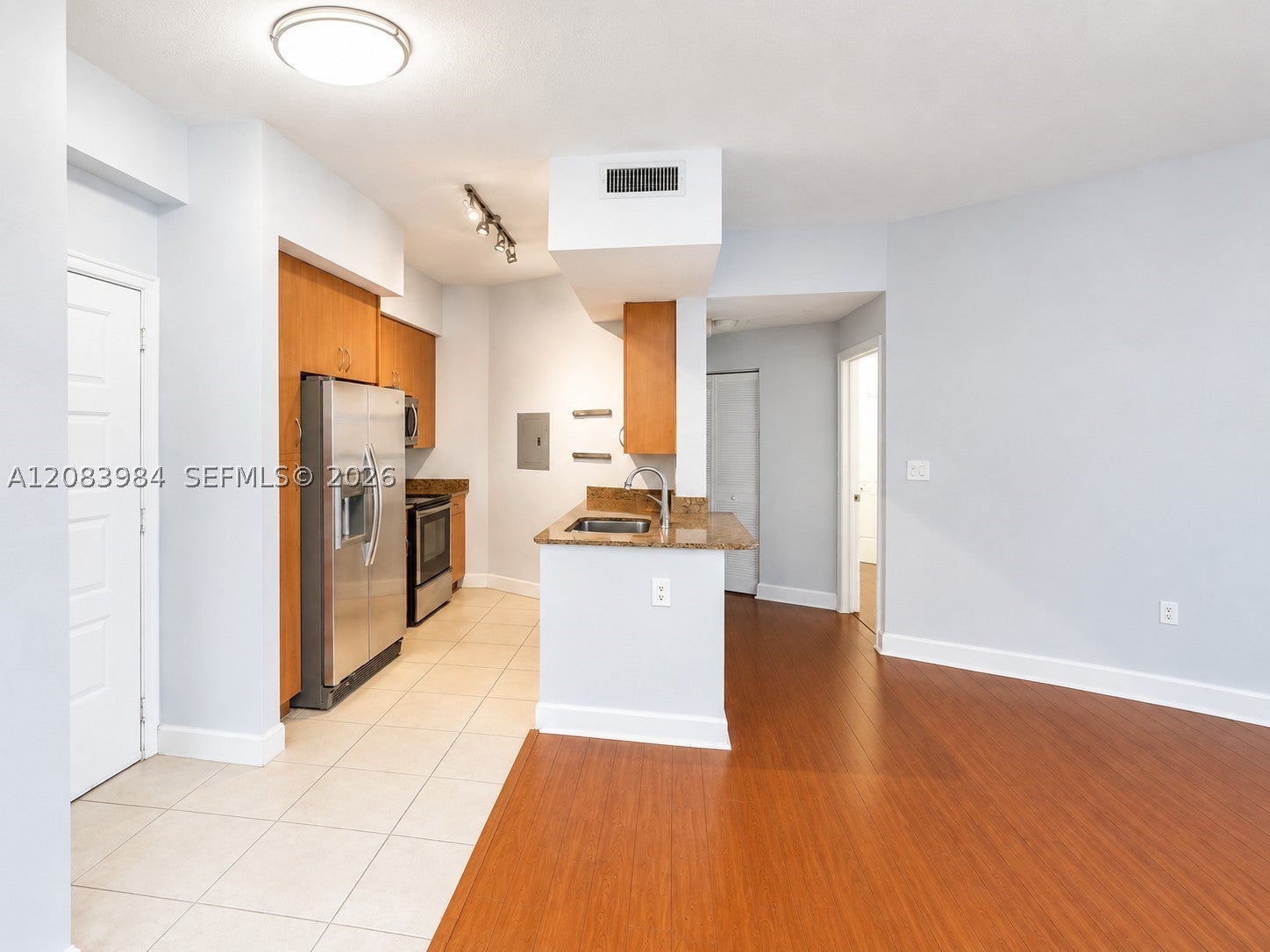 1830 Radius Dr 1102