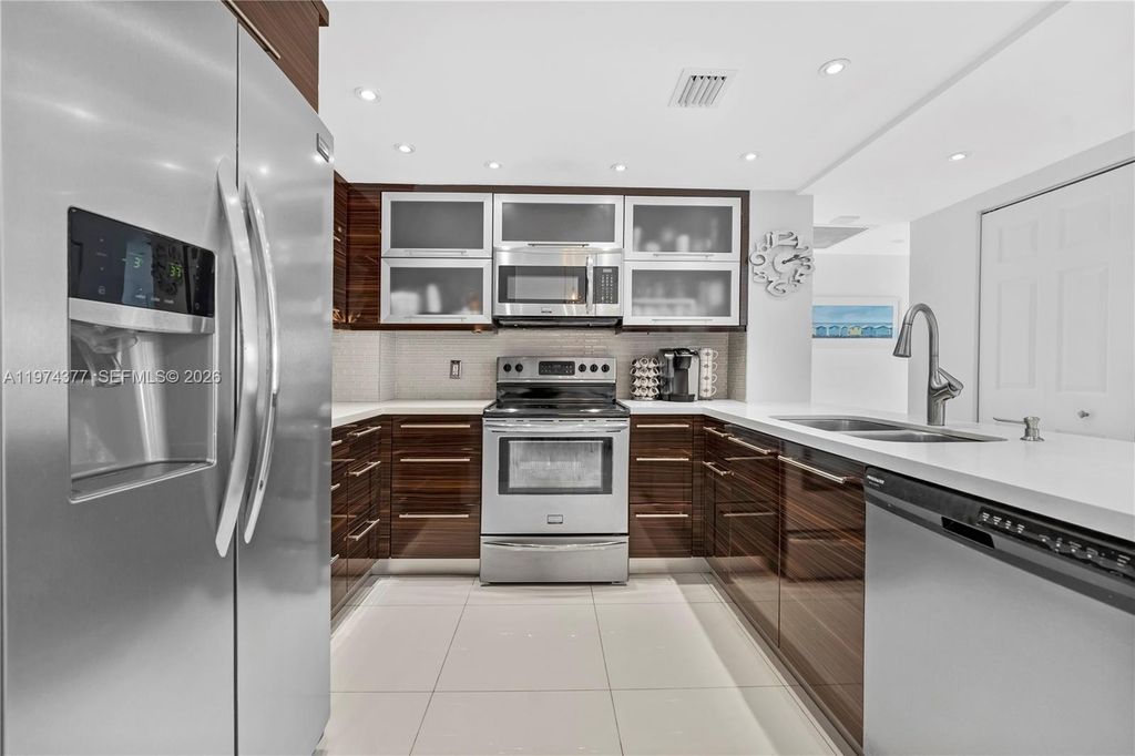 Photo of 1985 S Ocean Dr #PHJ, Hallandale Beach, FL 33009 (MLS # A11974377)