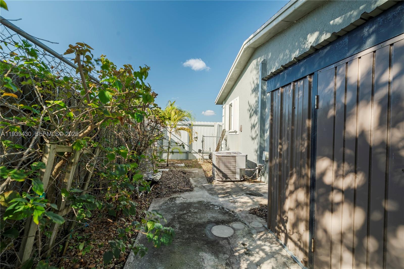 RIVERDALE ESTATES SEC 2 - Residential