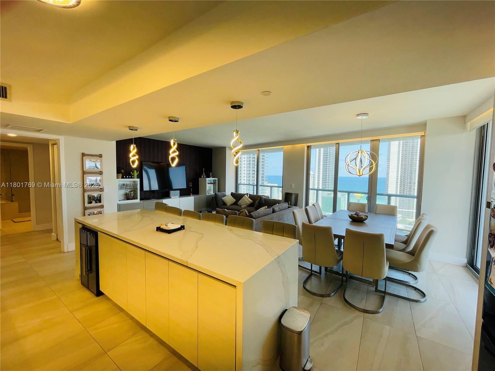 2600 E Hallandale Beach Blvd T2601