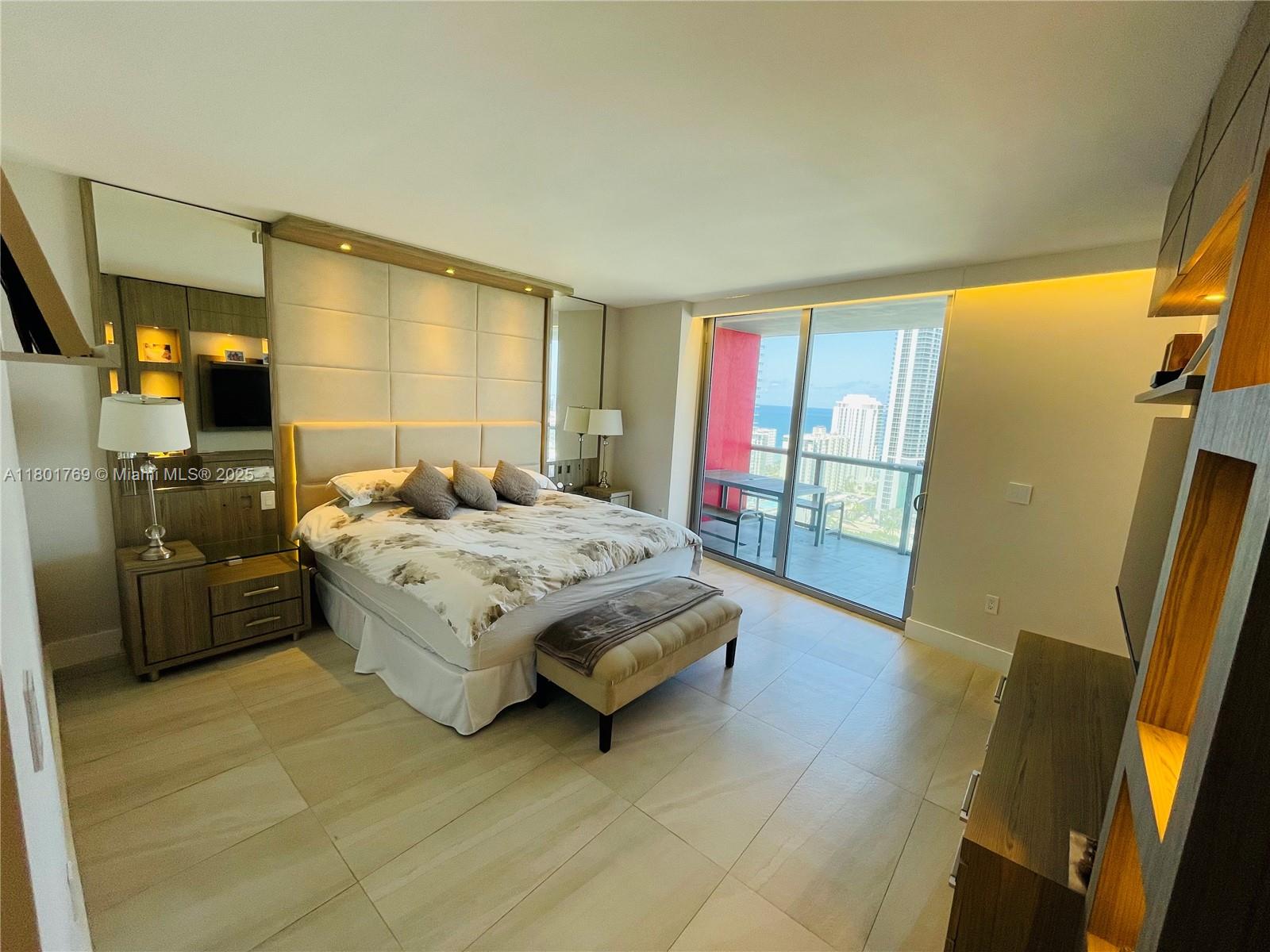 BEACHWALK CONDOMINIUM - Residential