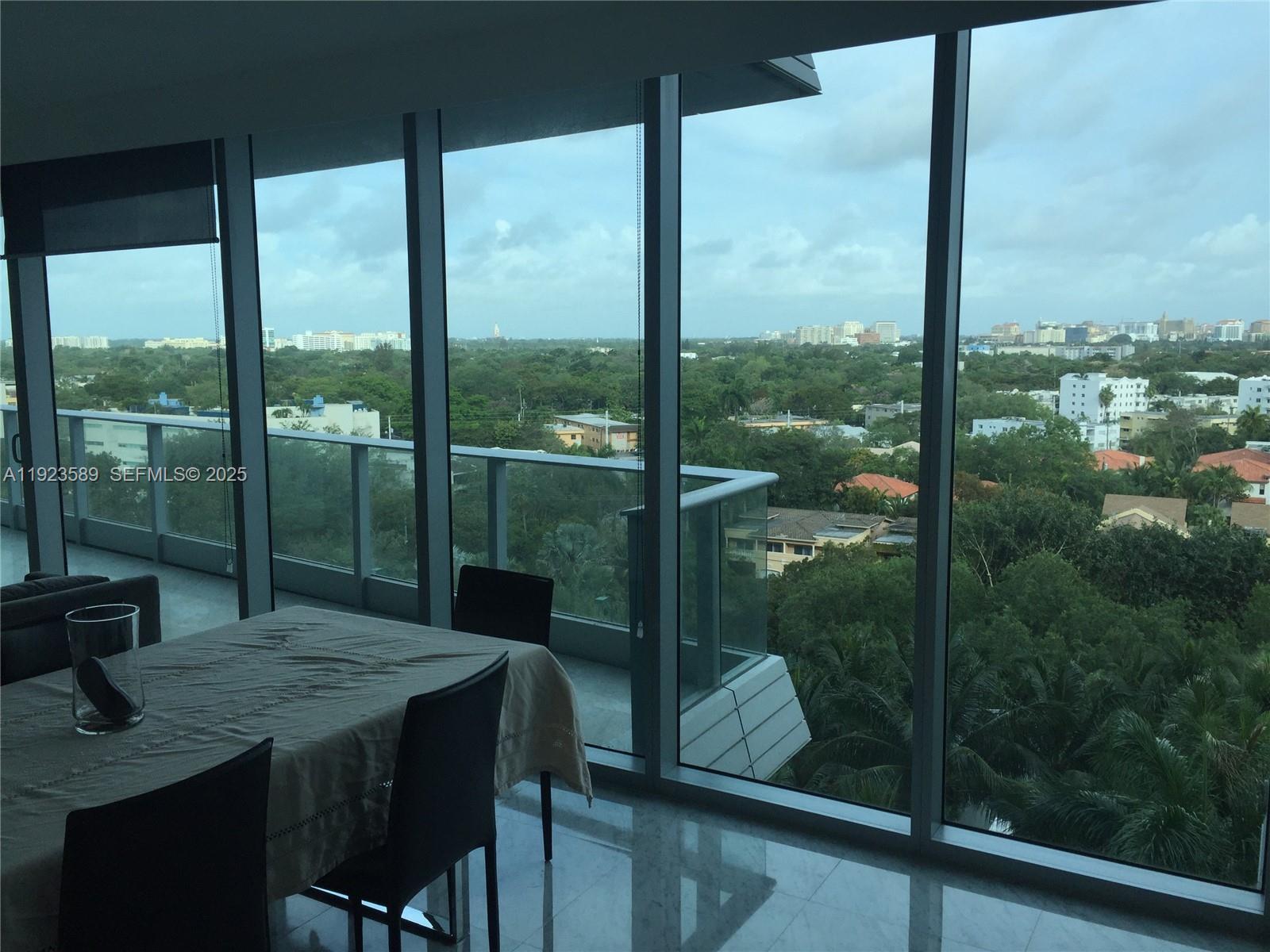 GROVENOR HOUSE CONDO - Residential