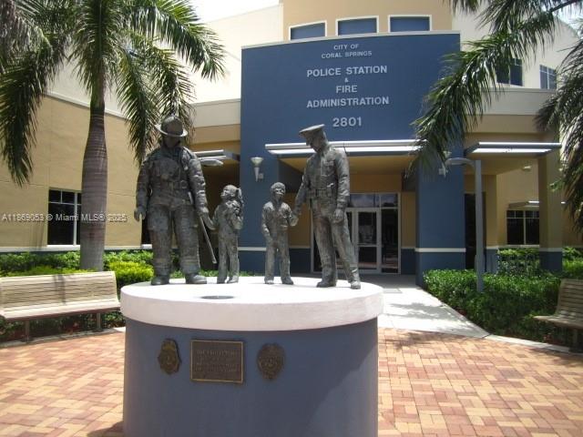 CORAL PARK TOWNHOMES WEST - Residential Lease