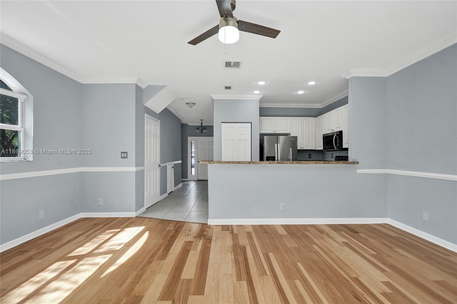 CORAL PARK TOWNHOMES WEST - Residential Lease