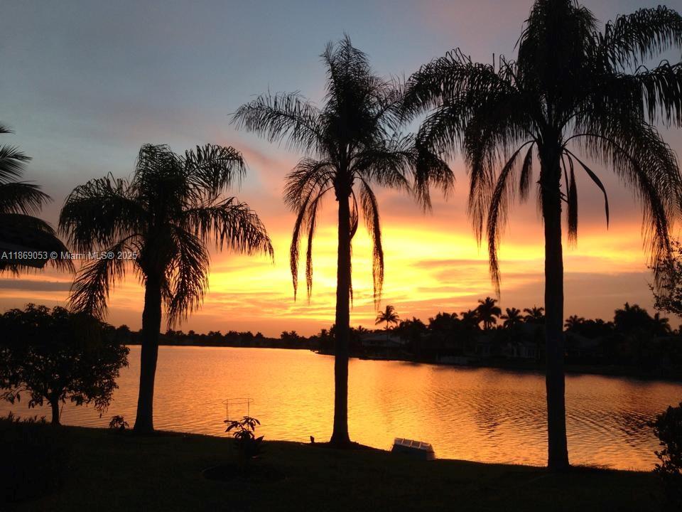 CORAL PARK TOWNHOMES WEST - Residential Lease