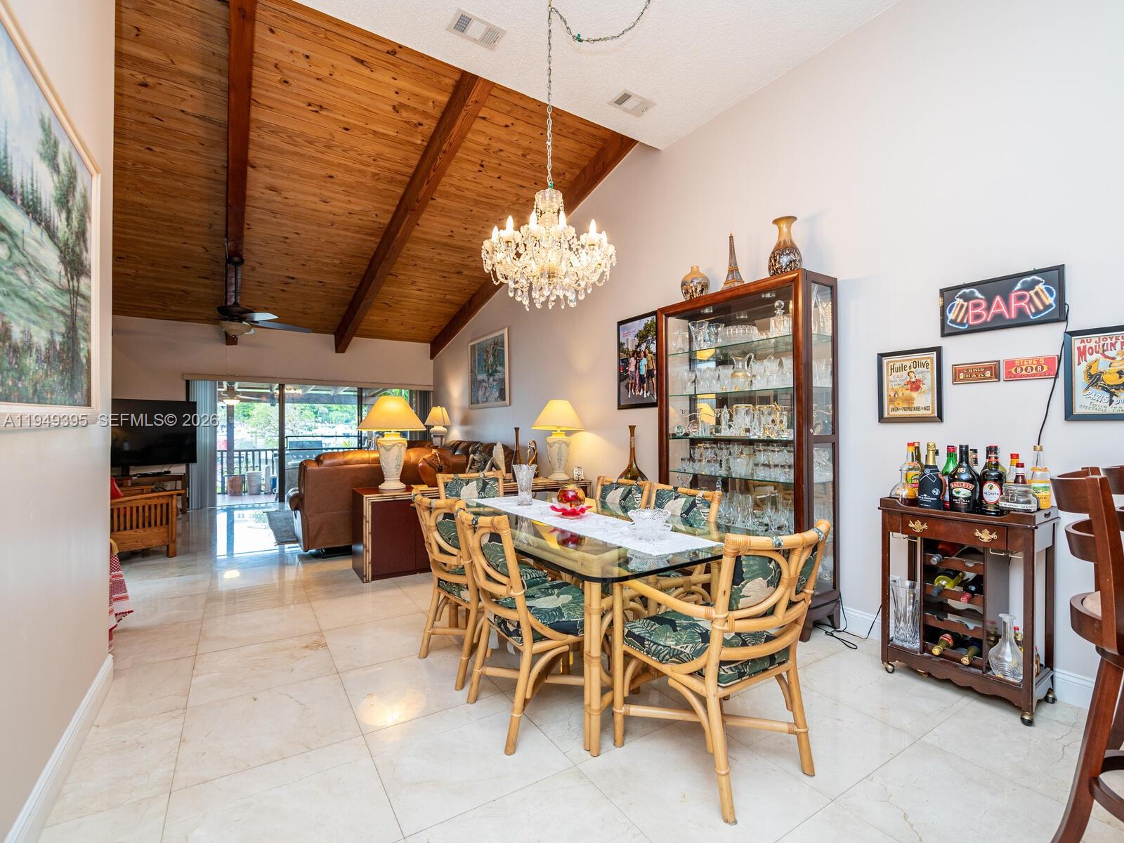 HARBOURWOOD VILLAS - Residential