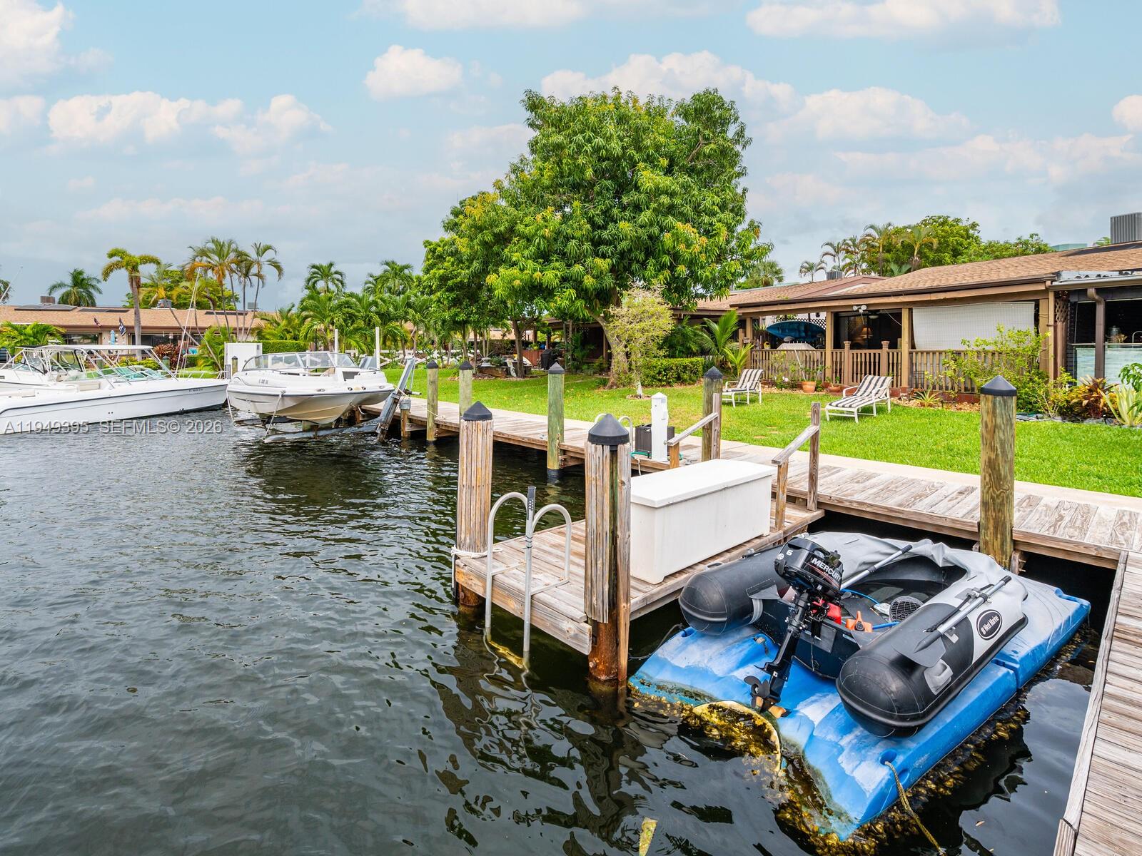 HARBOURWOOD VILLAS - Residential