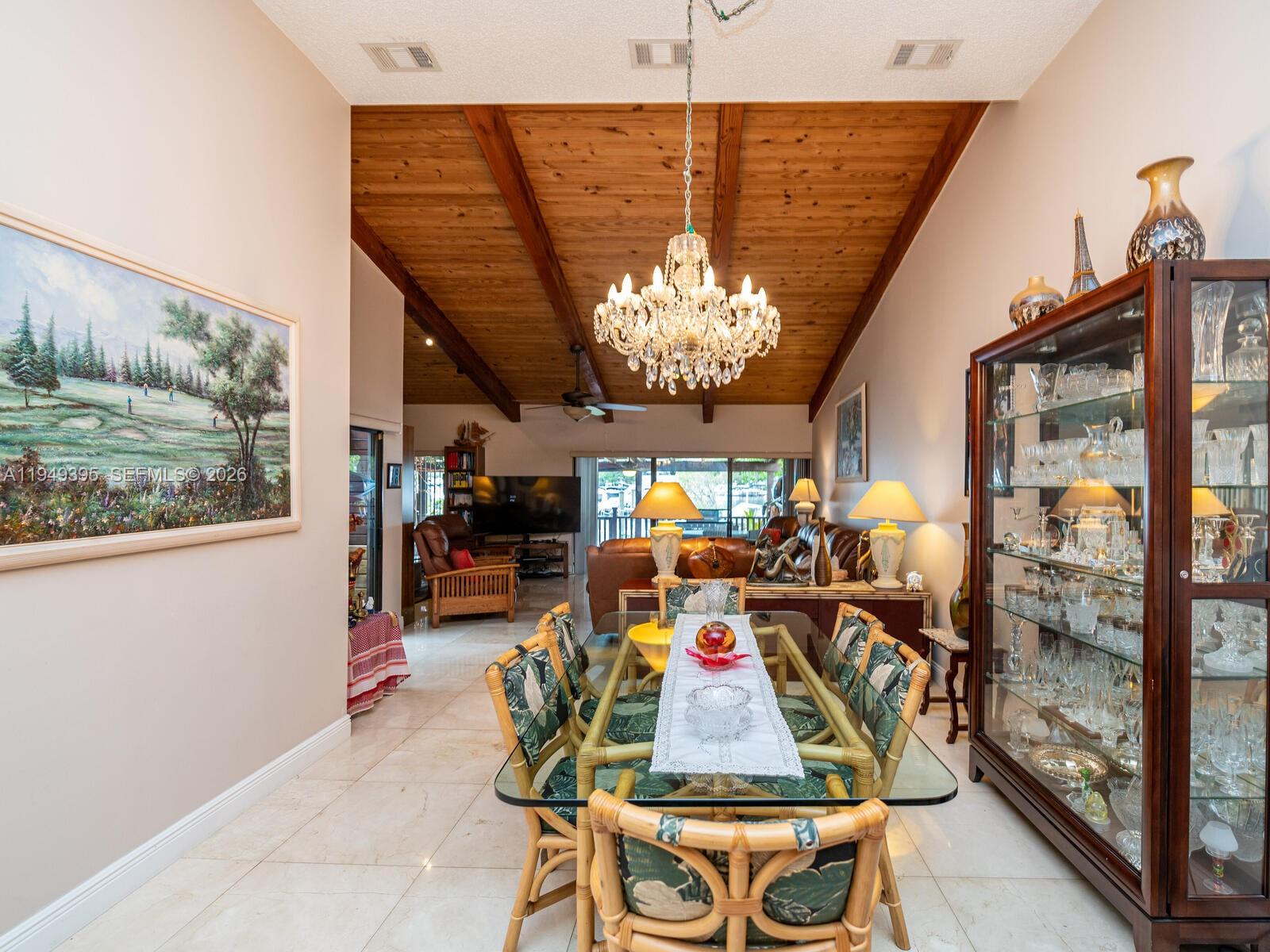 HARBOURWOOD VILLAS - Residential