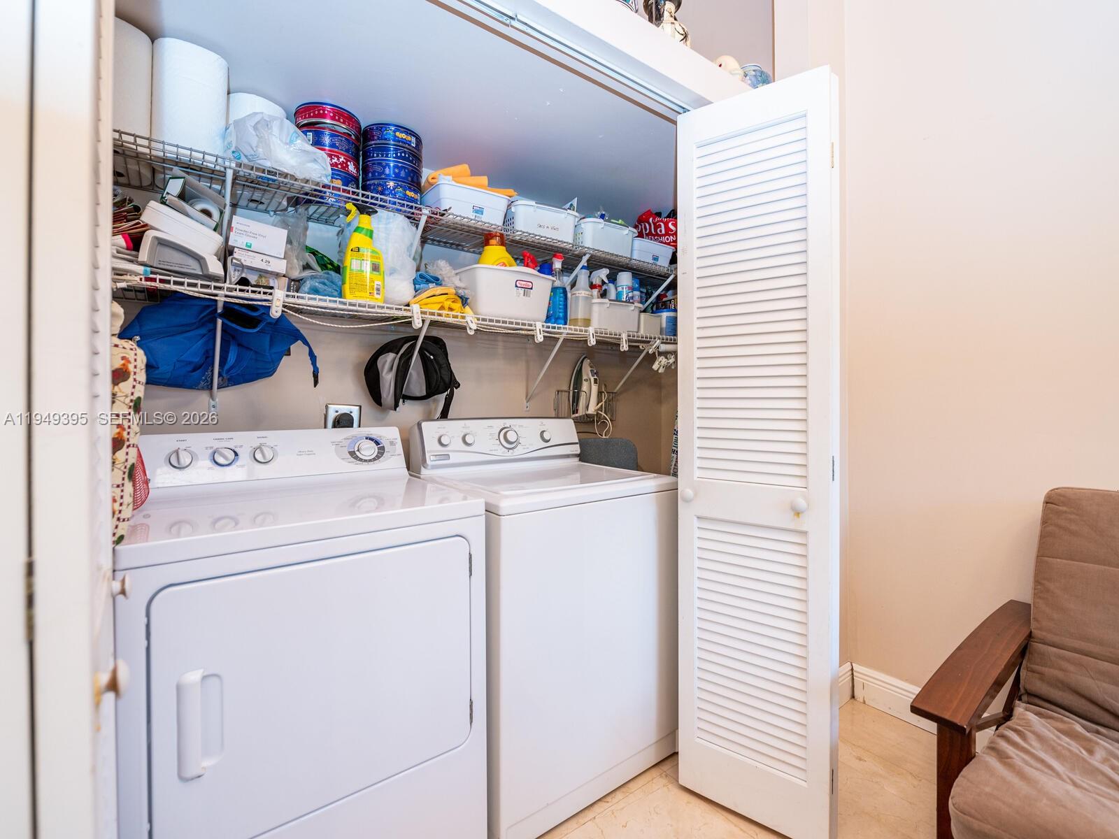 HARBOURWOOD VILLAS - Residential