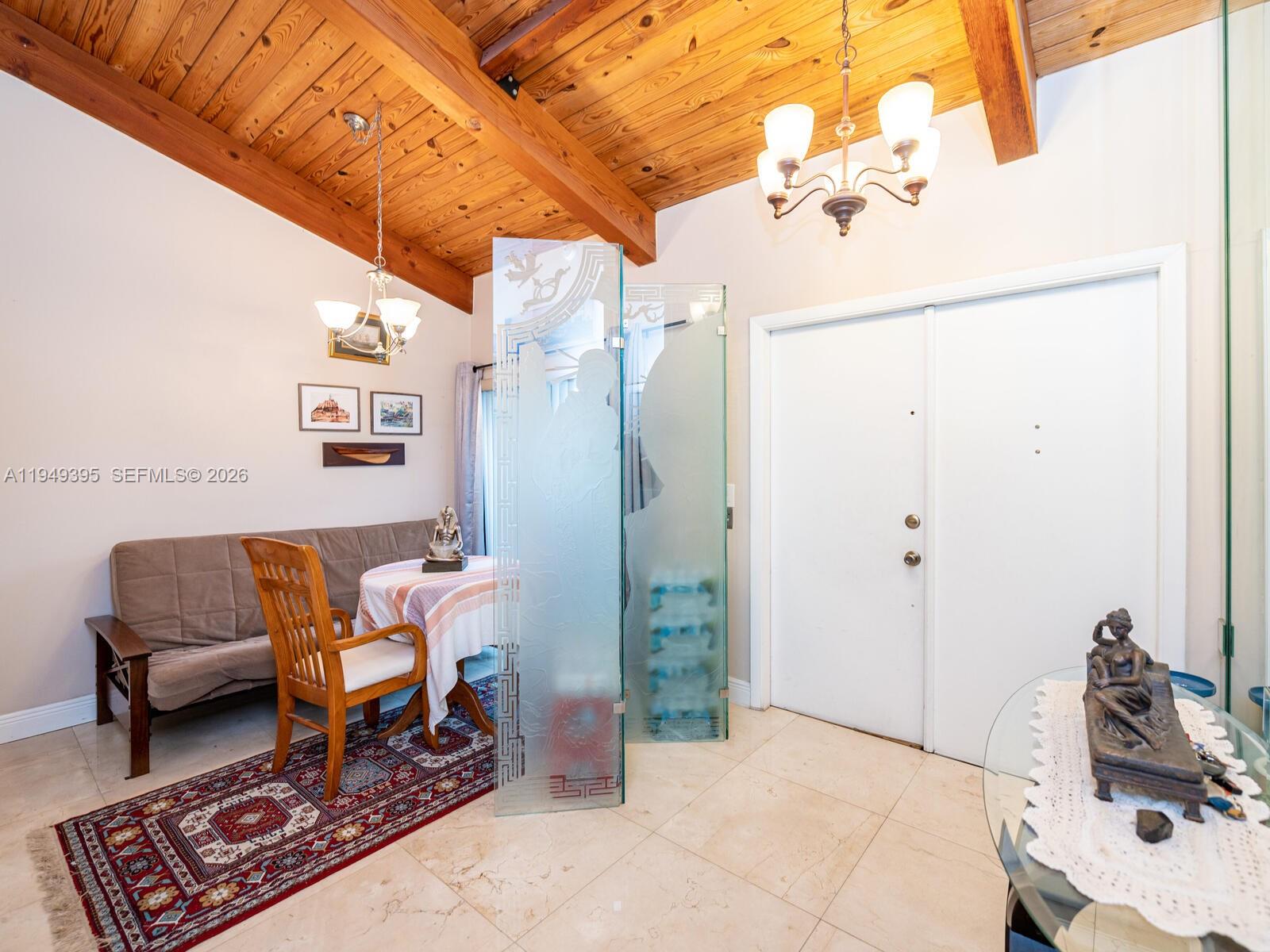 HARBOURWOOD VILLAS - Residential