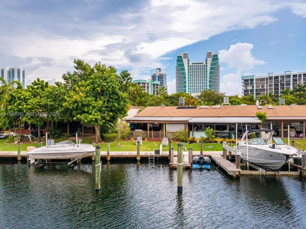 Photo of 429 Leslie Dr #429, Hallandale Beach, FL 33009 (MLS # A11949395)