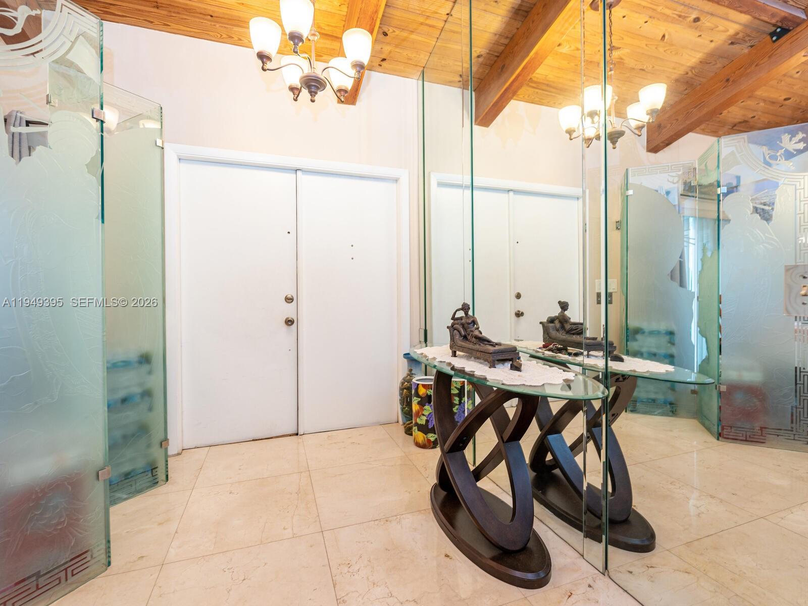 HARBOURWOOD VILLAS - Residential