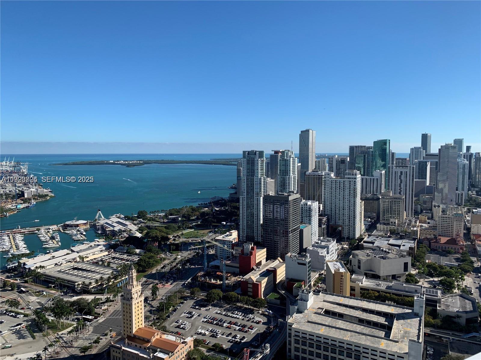851 NE 1st Ave 4911, Miami, FL, 33132/$4,399,000 1 851 NE 1st Ave 4911