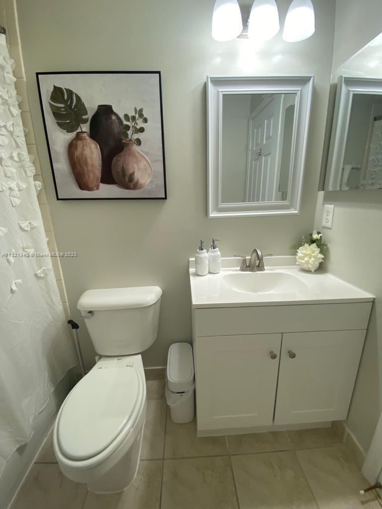 Photo 18 of 26 of 5954 Glasgow Way 5954 townhome