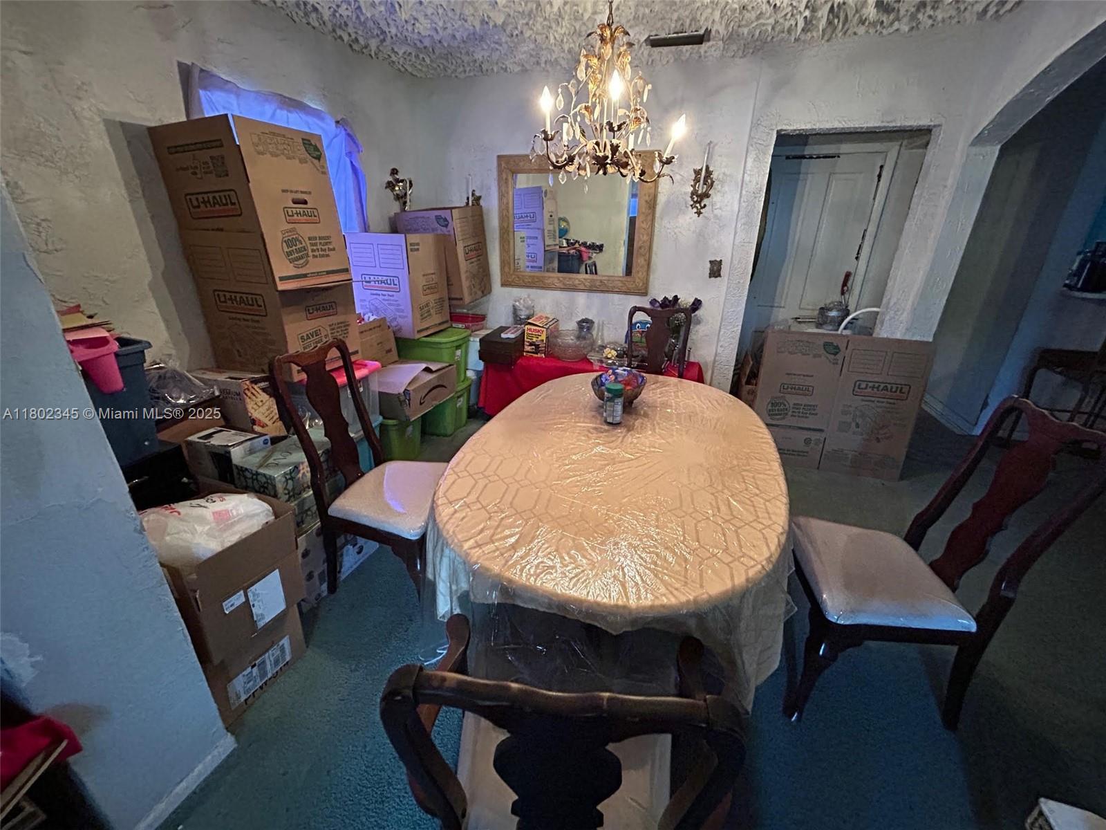 DIXIE HEIGHTS GARDEN - Residential