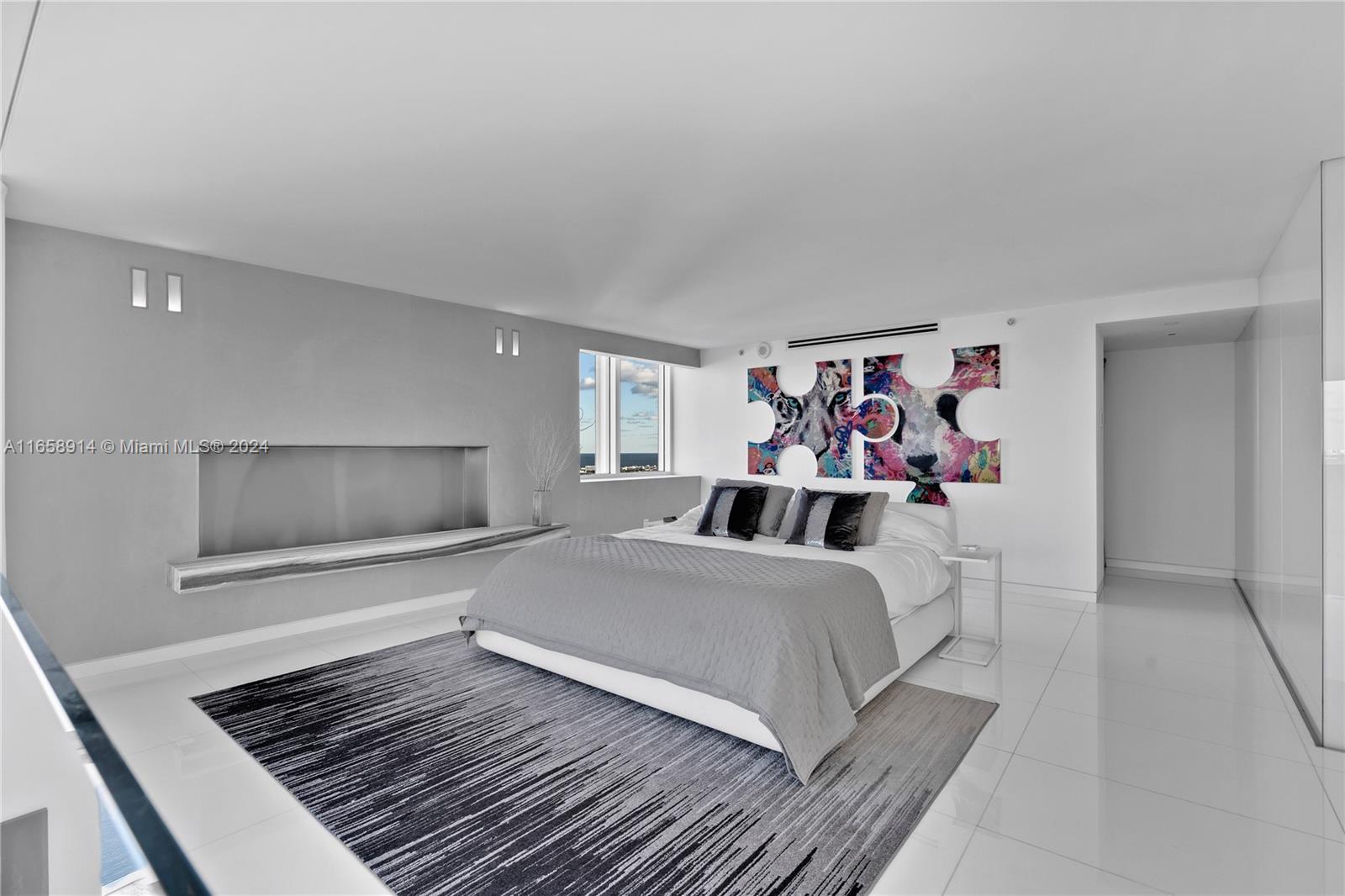 THE GRAND VENETIAN CONDO - Residential