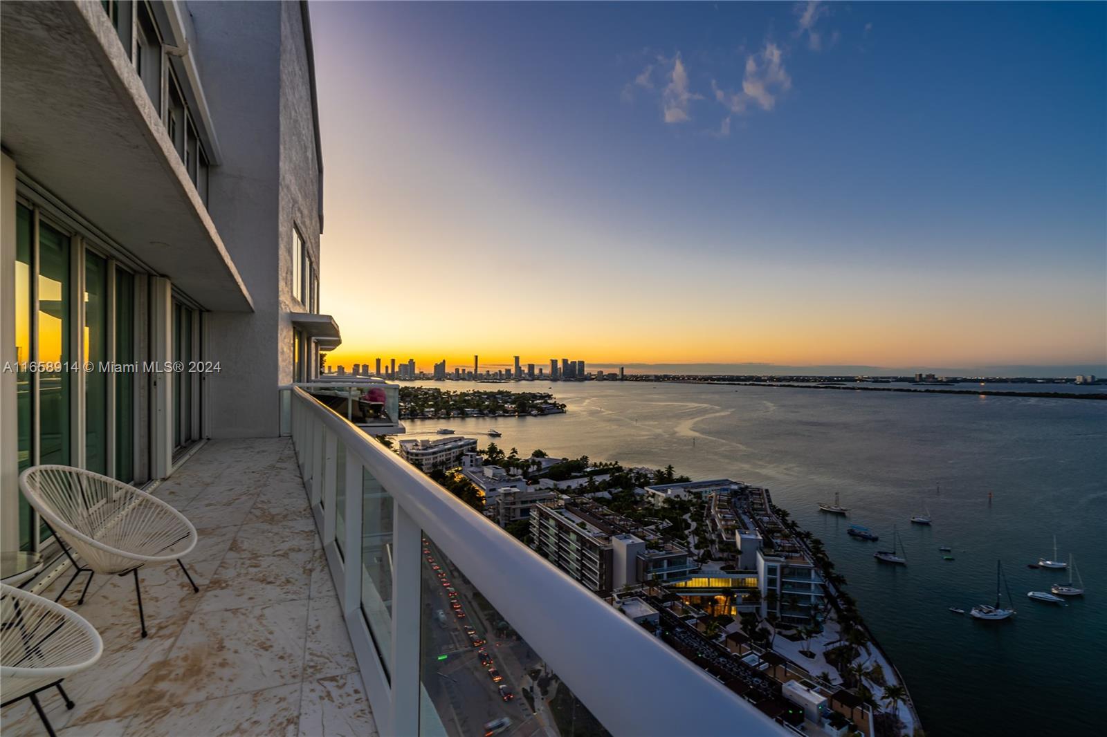 THE GRAND VENETIAN CONDO - Residential