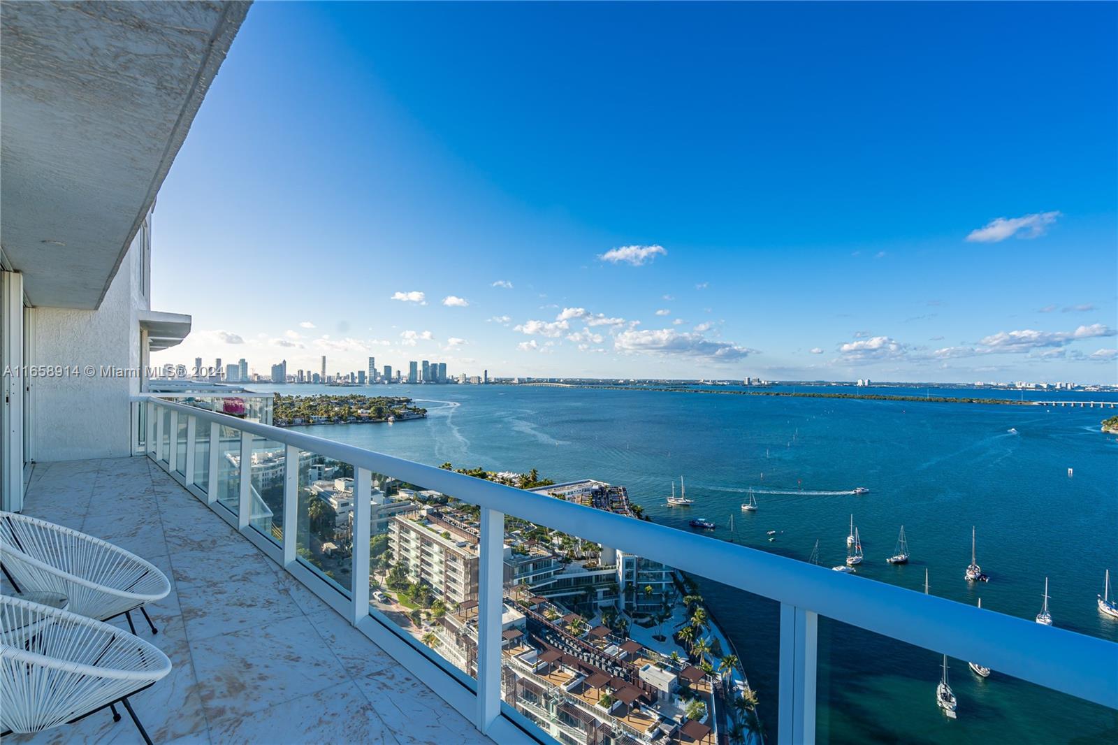 THE GRAND VENETIAN CONDO - Residential