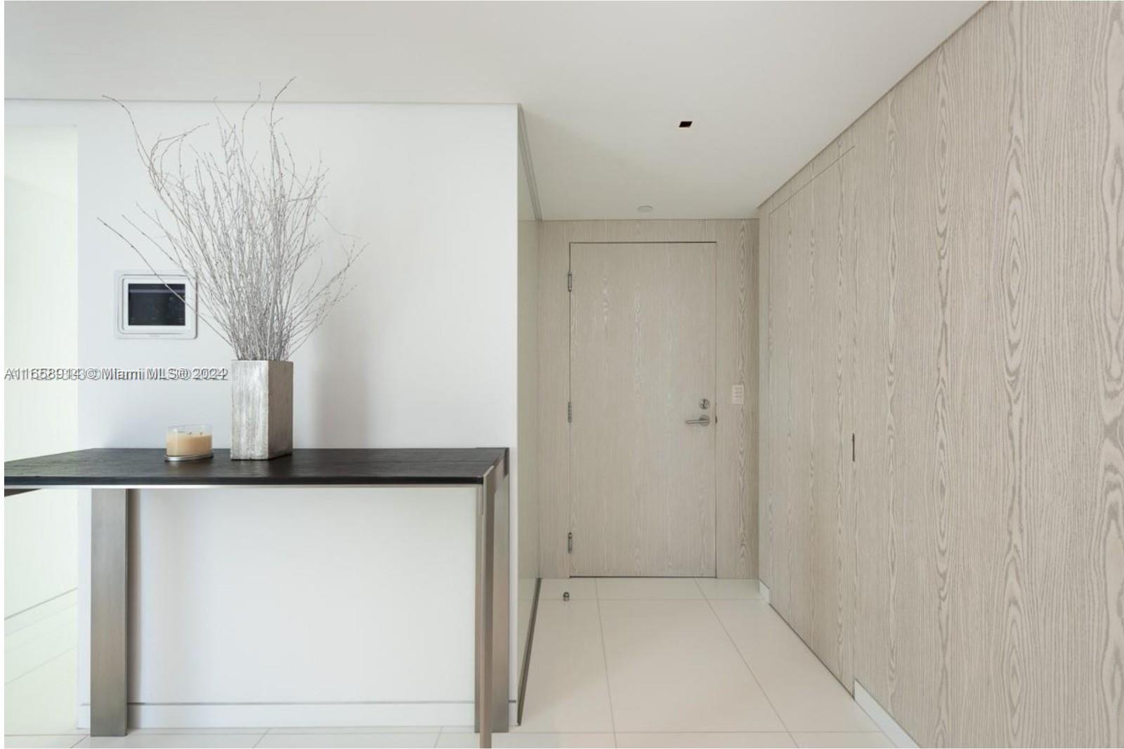 THE GRAND VENETIAN CONDO - Residential
