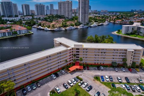 A home in Aventura