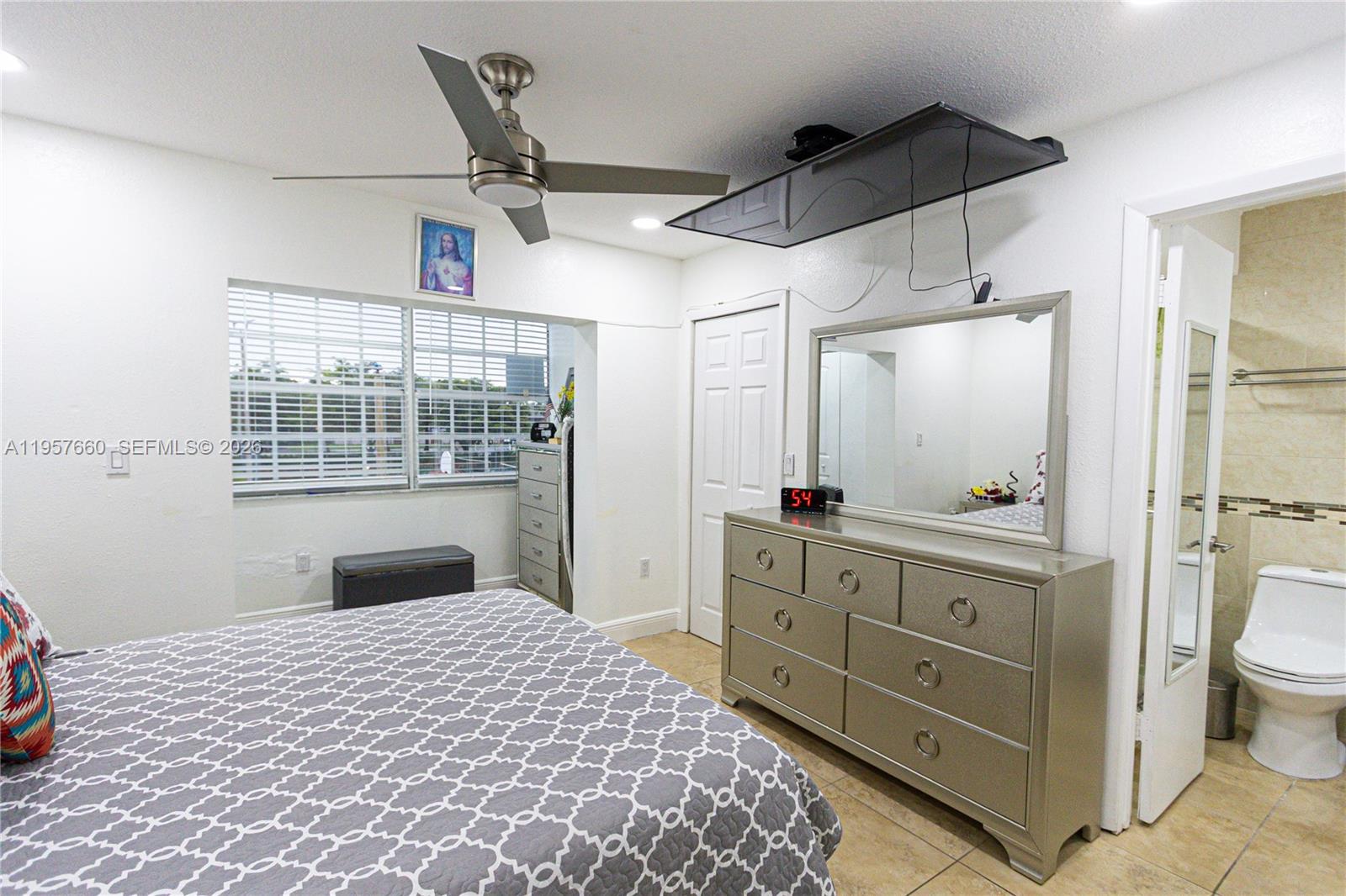 SUNSET HARBOUR SEC VI - Residential