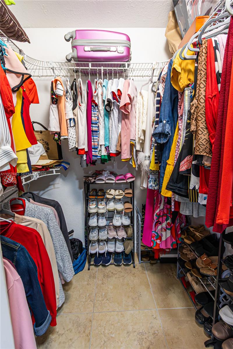 SUNSET HARBOUR SEC VI - Residential