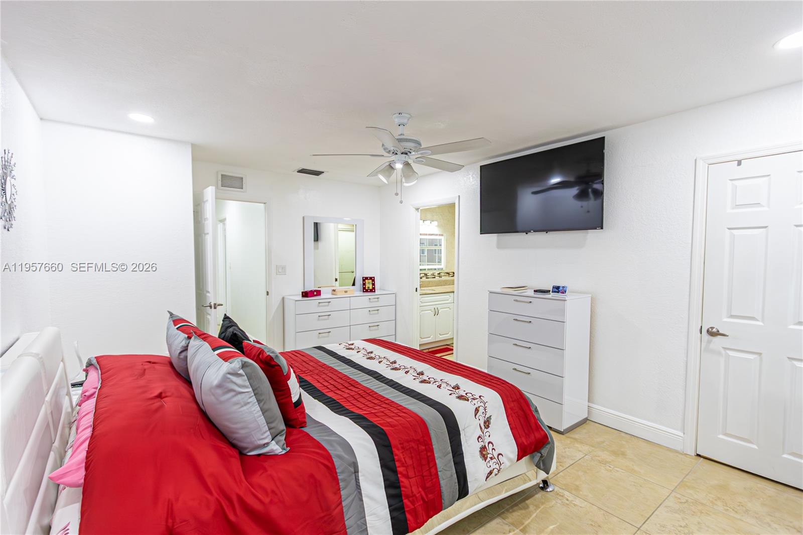 SUNSET HARBOUR SEC VI - Residential