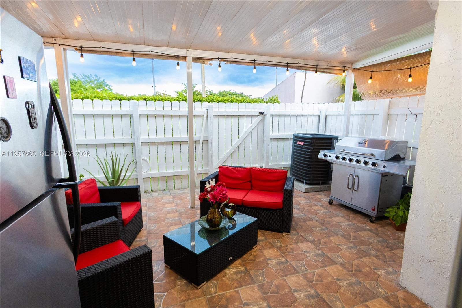 SUNSET HARBOUR SEC VI - Residential