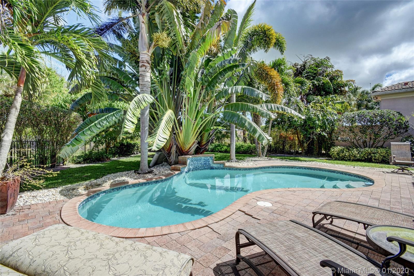 MIRASOL PAR 23 - Residential Lease