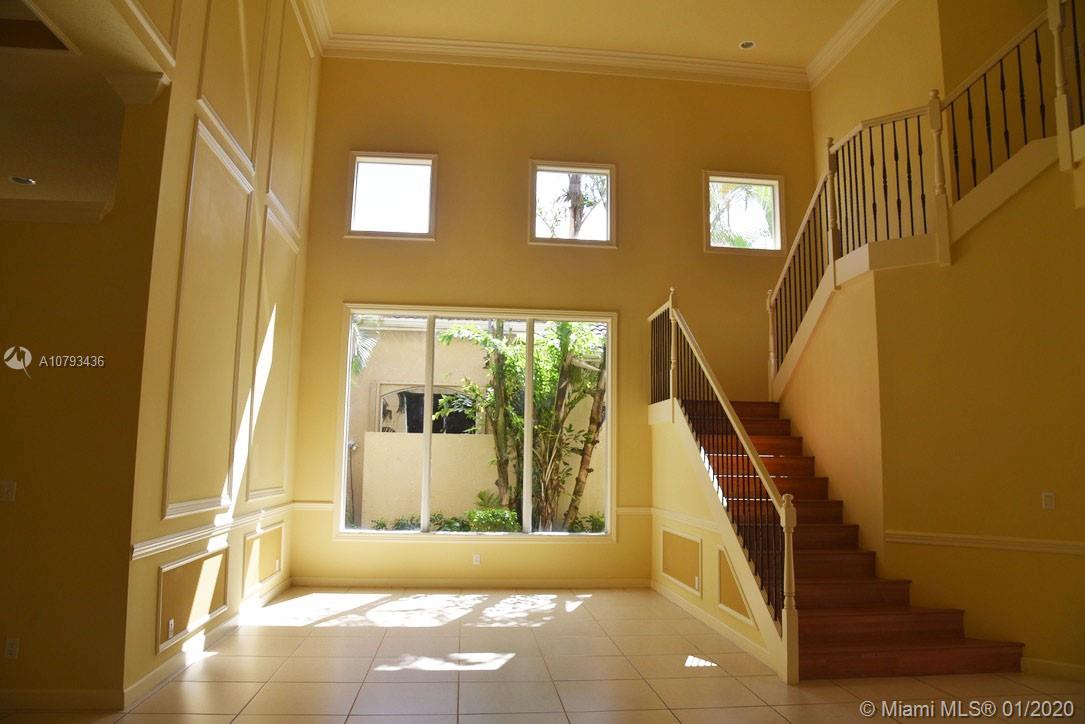 MIRASOL PAR 23 - Residential Lease