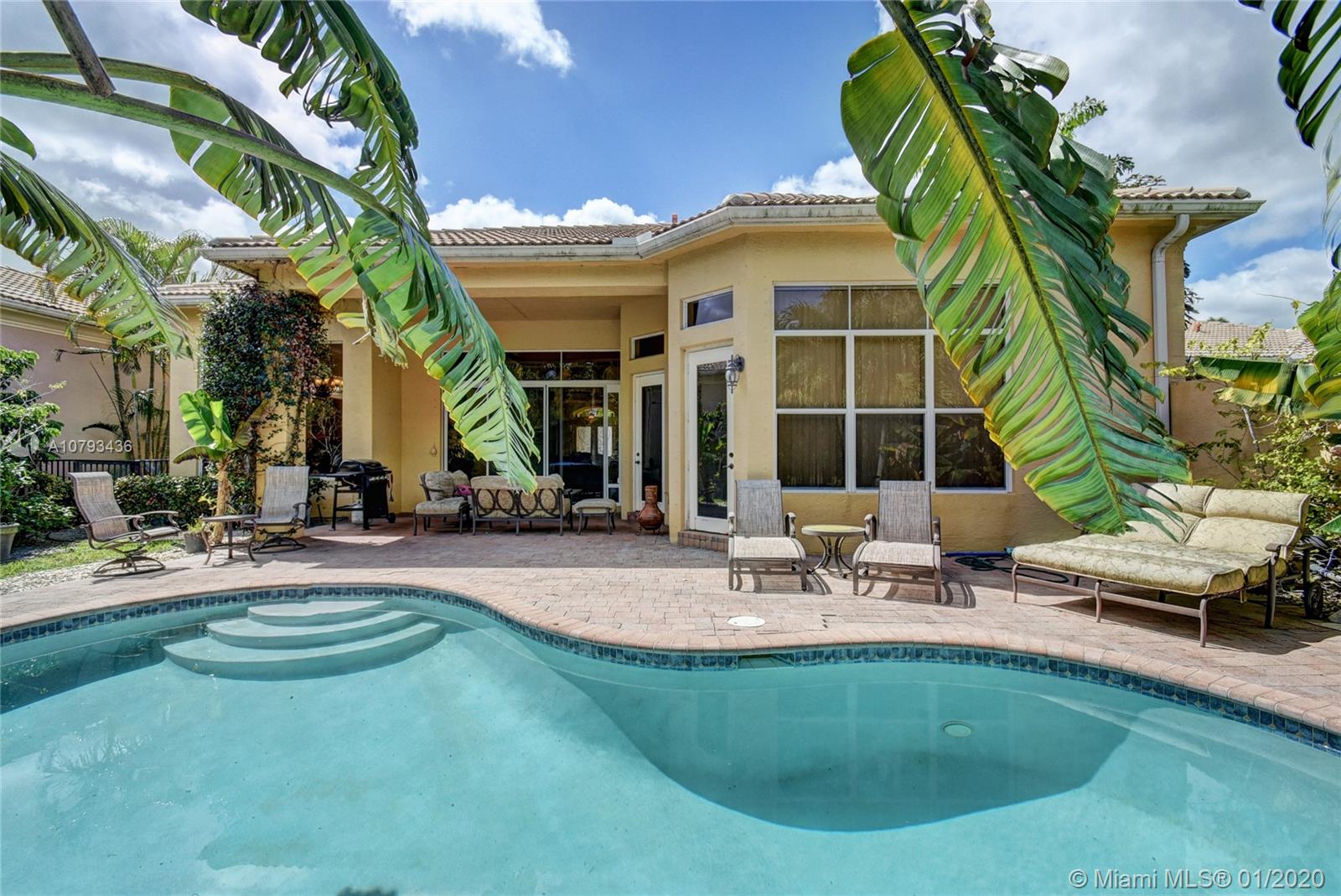 MIRASOL PAR 23 - Residential Lease